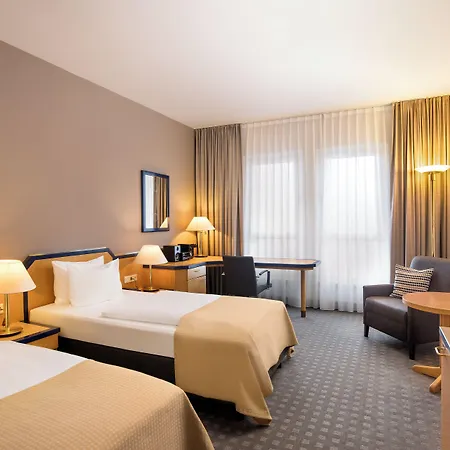 Hi Hotel International Hamburg-3